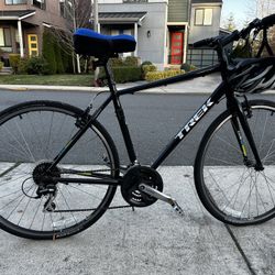 Trek 7.2 FX Hybrid Bike – Great Condition