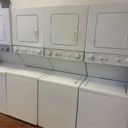 24” STAKABLE UNITS