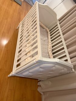 White Wood Baby Crib with Mattress