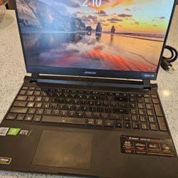 Gigabyte Aorus 15G XC 15.6" Laptop NVIDIA GeForce RTX 3070 8gb