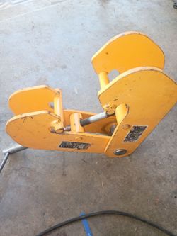 (Two )Harrington universal beam clamps
