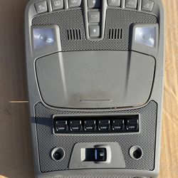 2020 F350 Overhead Console Lariat 