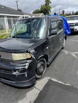 2005 Scion xB