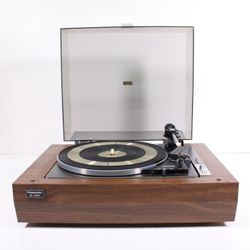 Panasonic SL-880 Quadraphonic Automatic Turntable