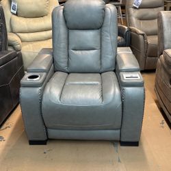 Power Recliner!!!