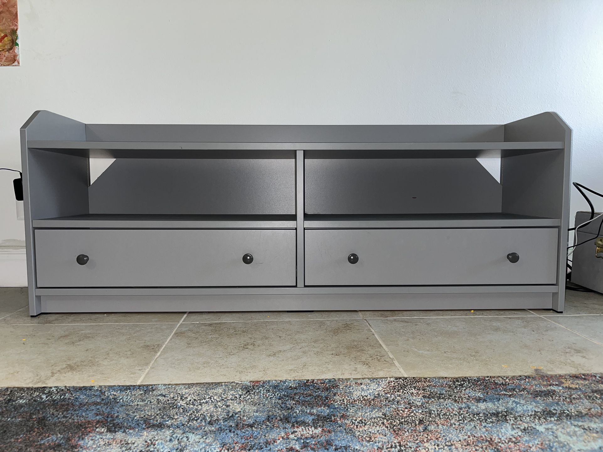Tv Stand With Storage Drawer.