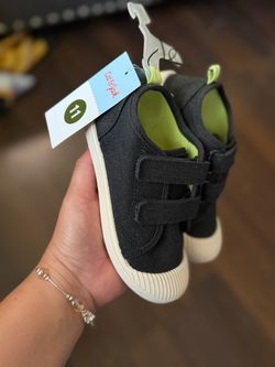 Cat & Jack Kids' Black Trainers