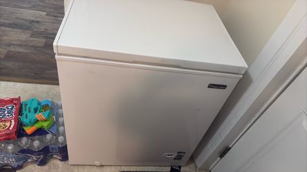 Deep freezer