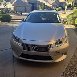 2015 Lexus ES
