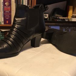 Ros Hommerson Black Heeled Ankle Boots 11m Excellent Condition 
