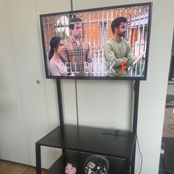 TV plus Stand Set