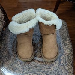 Women's UGG Boots