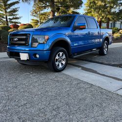 2013 Ford F-150 SúperCrew  Cab 4D 4x4