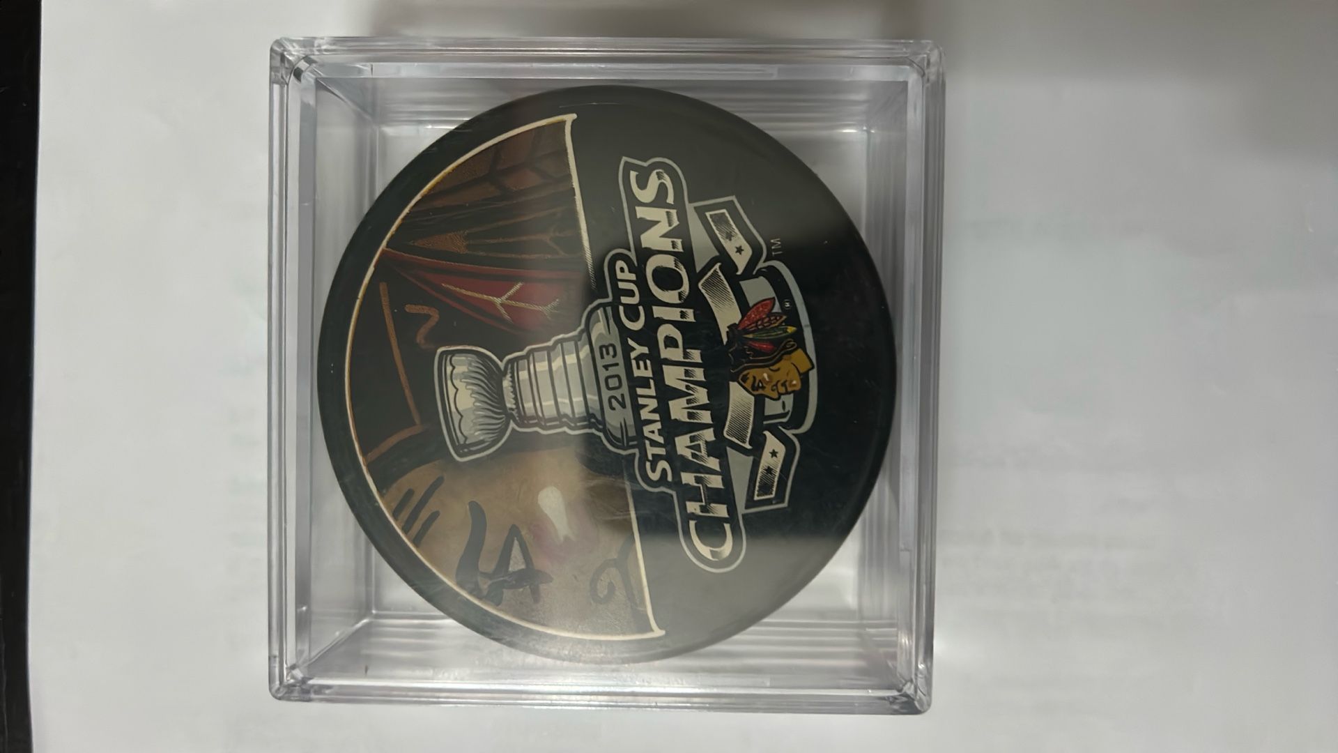 2013 stanley cup hockey puck