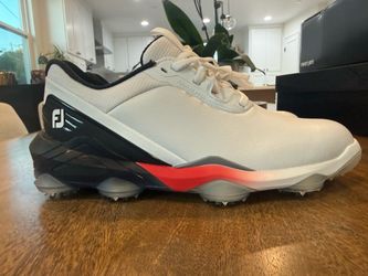New FootJoy Tour Alpha Men Size 7