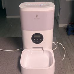 Automatic Cat Feeder