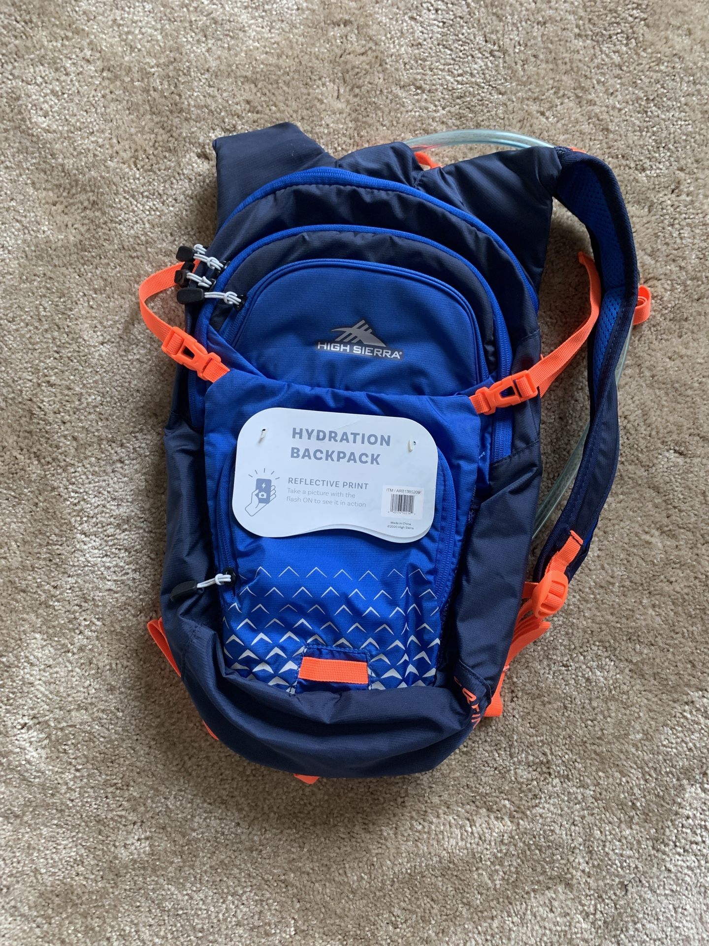 High Sierra Hydration Backpack New With Tags Hiking