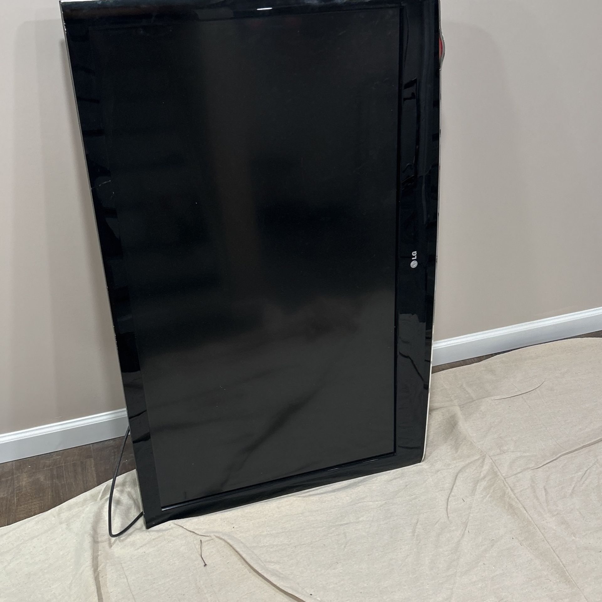 50” LG Flat Screen