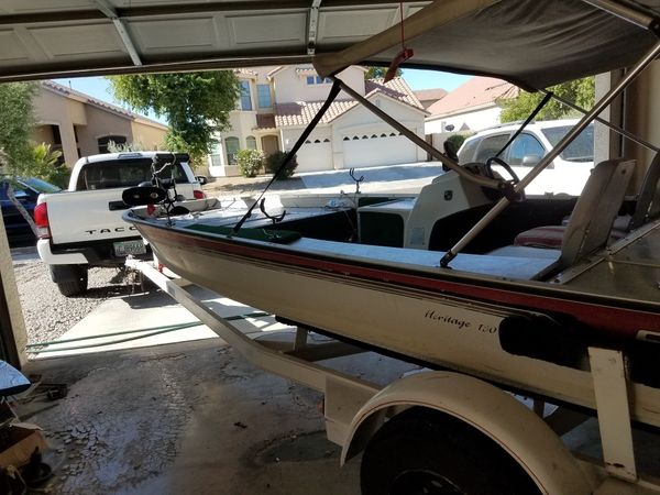 Boat.mercury 1990