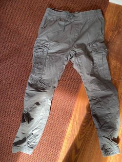 H&M Cargos