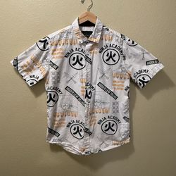 Men’s Medium Vintage Naruto Ninja Academy All Over Print Button Up Shirt
