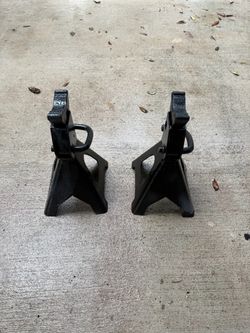 Pair of Black Steel Jack Stands 3 ton