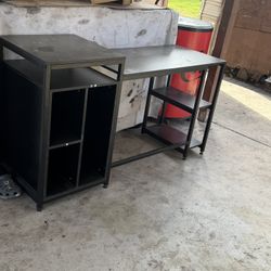 Black Desk! 