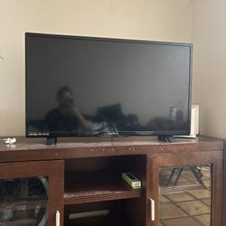 Magnovox 40 Inch TV 30 Bucks 