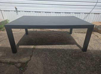 Ikea: Lack Coffee Table