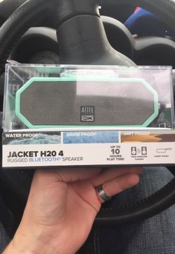Altec Lansing jacket H20 4 Bluetooth speaker