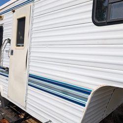 1995 Sportsman 5th Wheel 