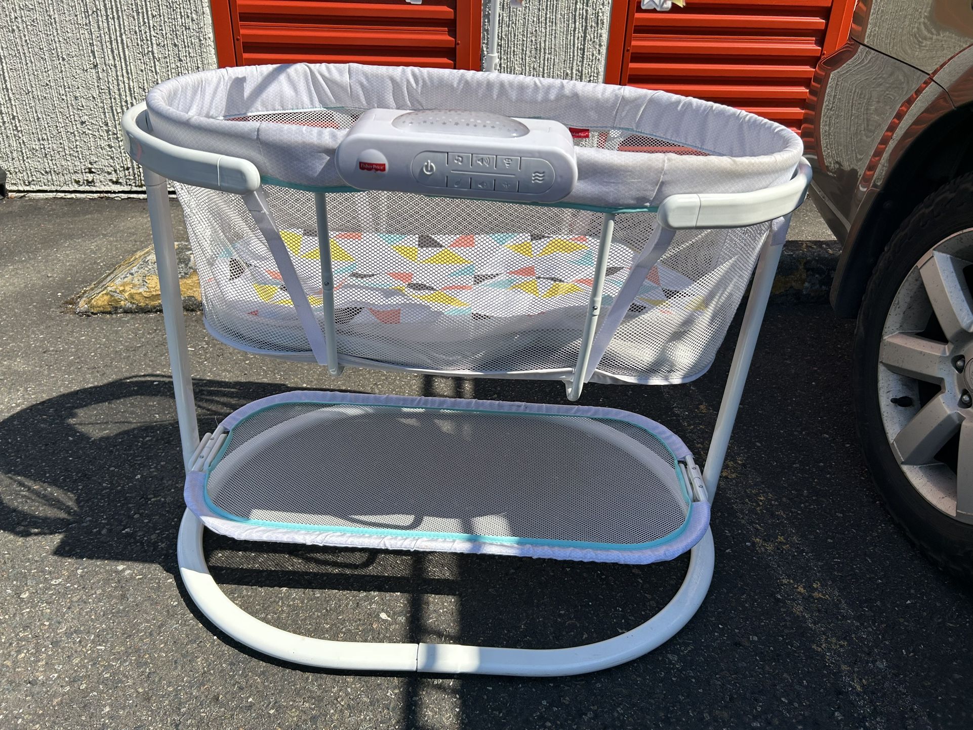Fisher Price Bassinet