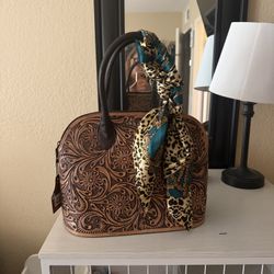 New Alma Leather Tote
