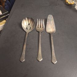 Retroneu 18-0 Korea 3PC Stainless Steel Set "Hermes" Pattern W/Rainbow Patina-Cake Server, Pierced Serving Spoon & Serving Fork