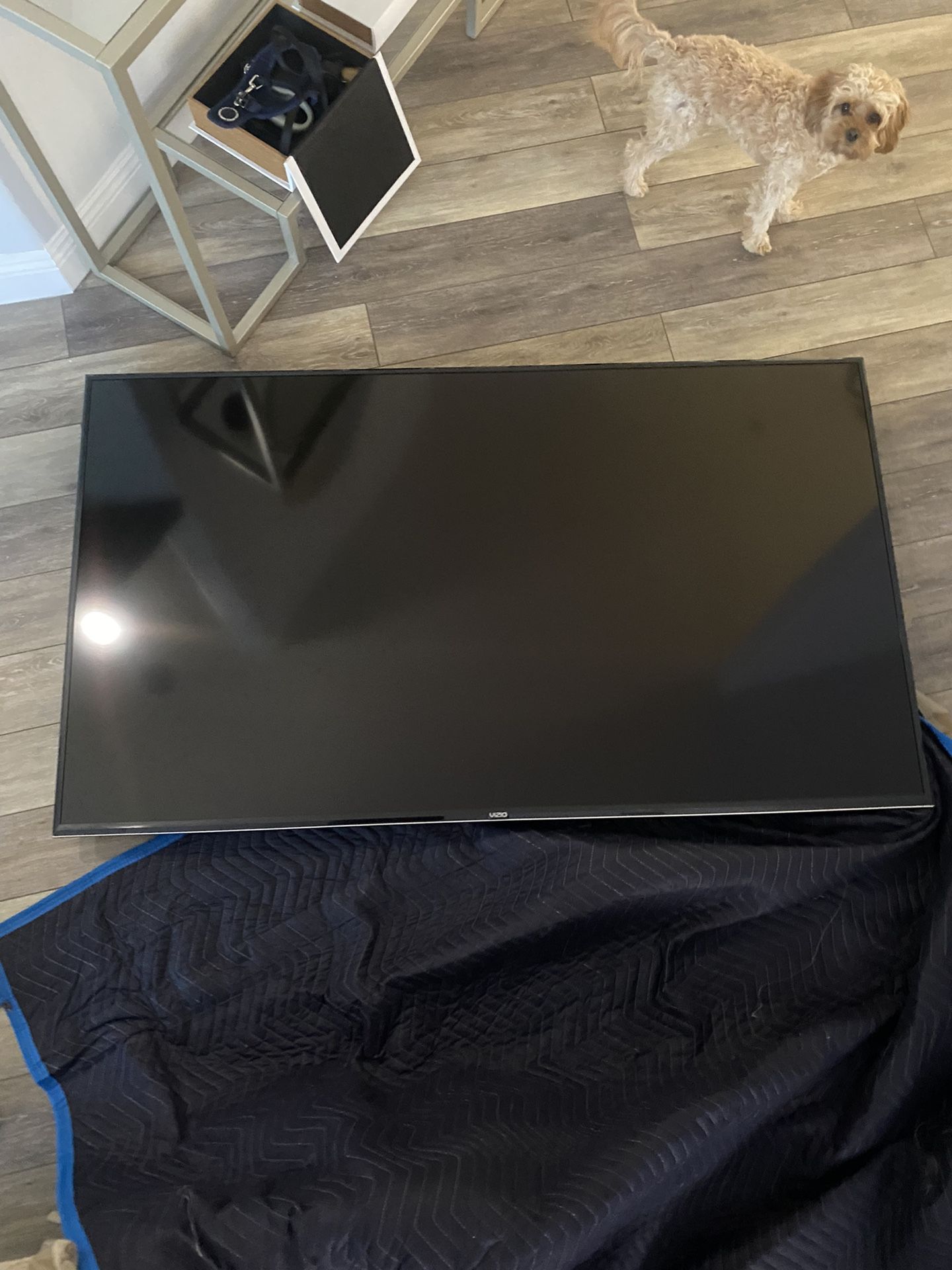 VIZIO E70-F3 70 Inch (no Cords Or Remote)