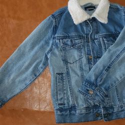 Boys Basic Edition Jean Jacket Size 6/7