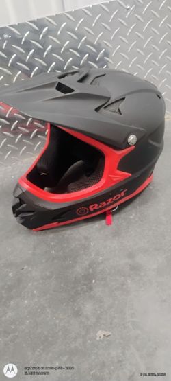 Casco razor y lentes en buen estado casco  talla M