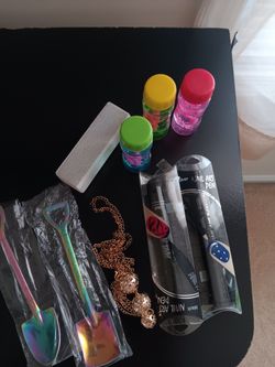 Free Bubbles- Nailart- Nail File - Toy Shovel Etc