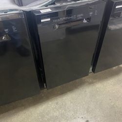 Frigidaire  FFBD1831UB 18 Inch Full Console Built In Dishwasher