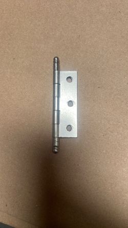 Butt hinge with finial satin nickel