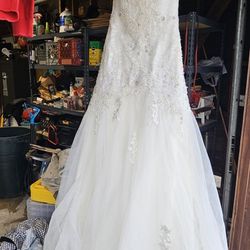 Wedding Dress Size 