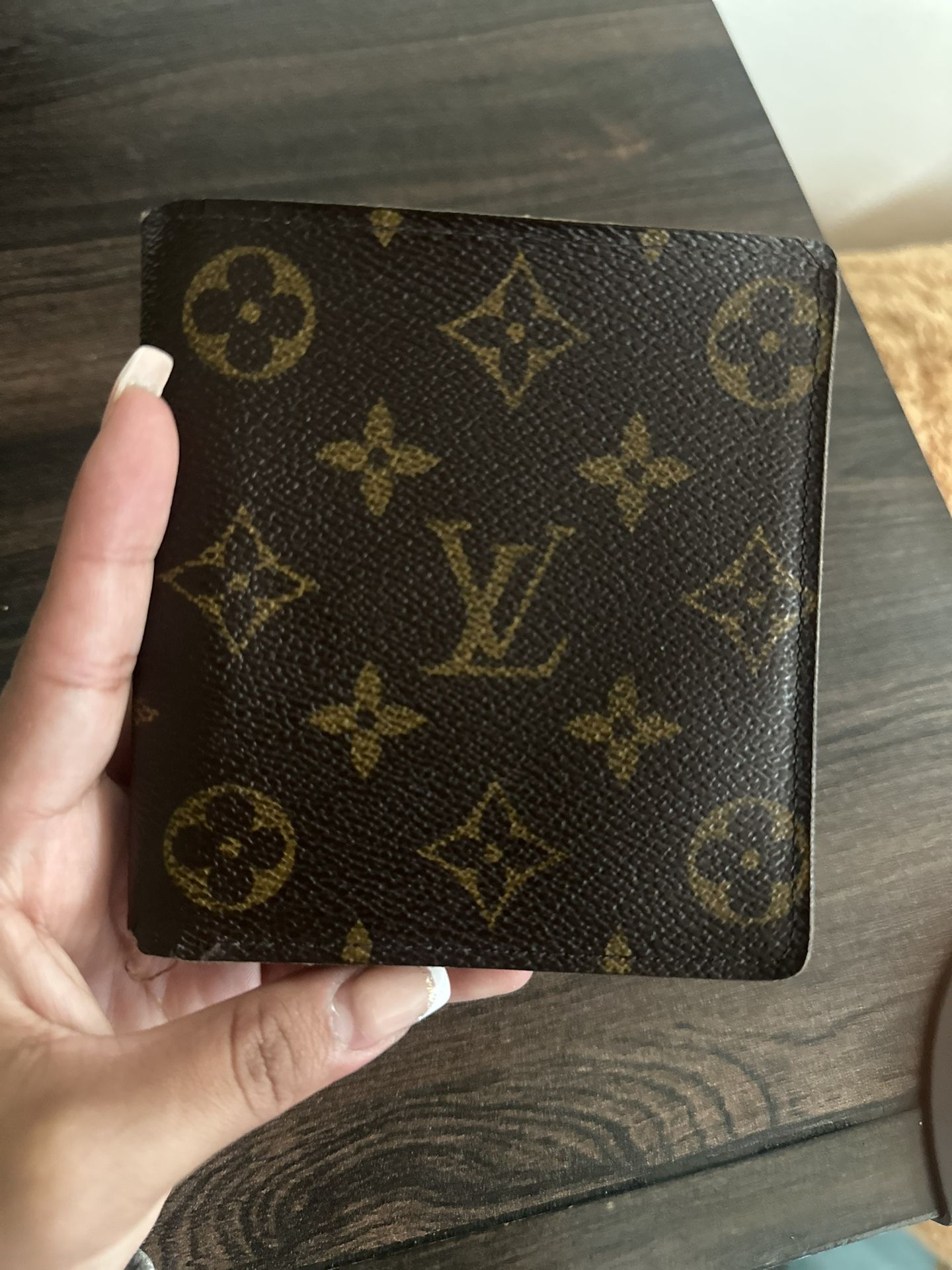 LV Wallet
