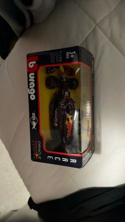 1/43 Burago Red Bull Collector Car