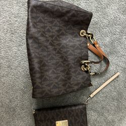 Michael Kors Purse And Wallet