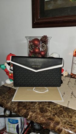 Michael Kors Paper Holder 