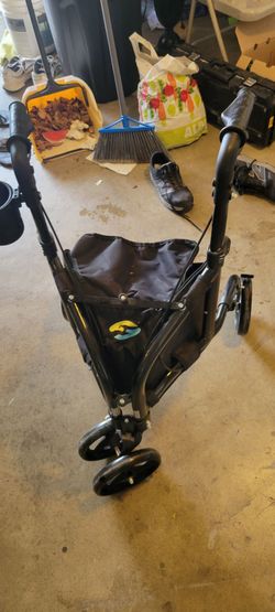 Helavo 3-Wheel Rollator
