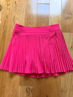 Lululemon high-rise pleated tennis skirt, size 4