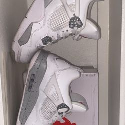 Jordan 4