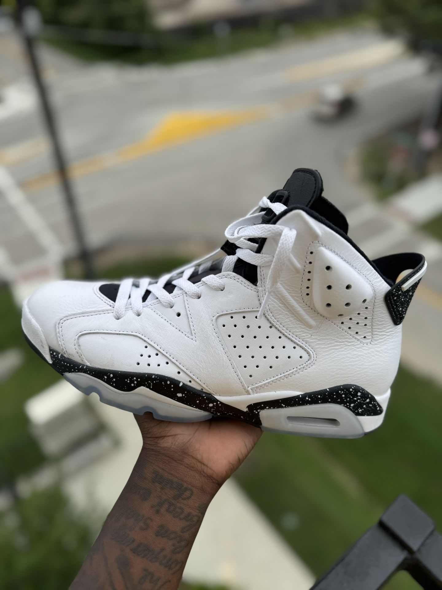 Air Jordan 6 Oreos Size 11