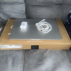 Samsung Galaxy Book Go 5G 14-inch, 256GB, Unlocked, Silver